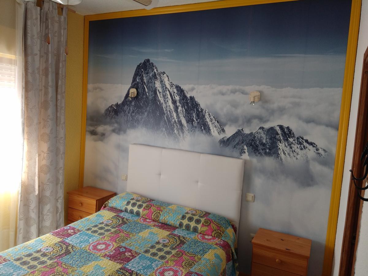 ארנס דה סן פדרו Hostal Avenida מראה חיצוני תמונה